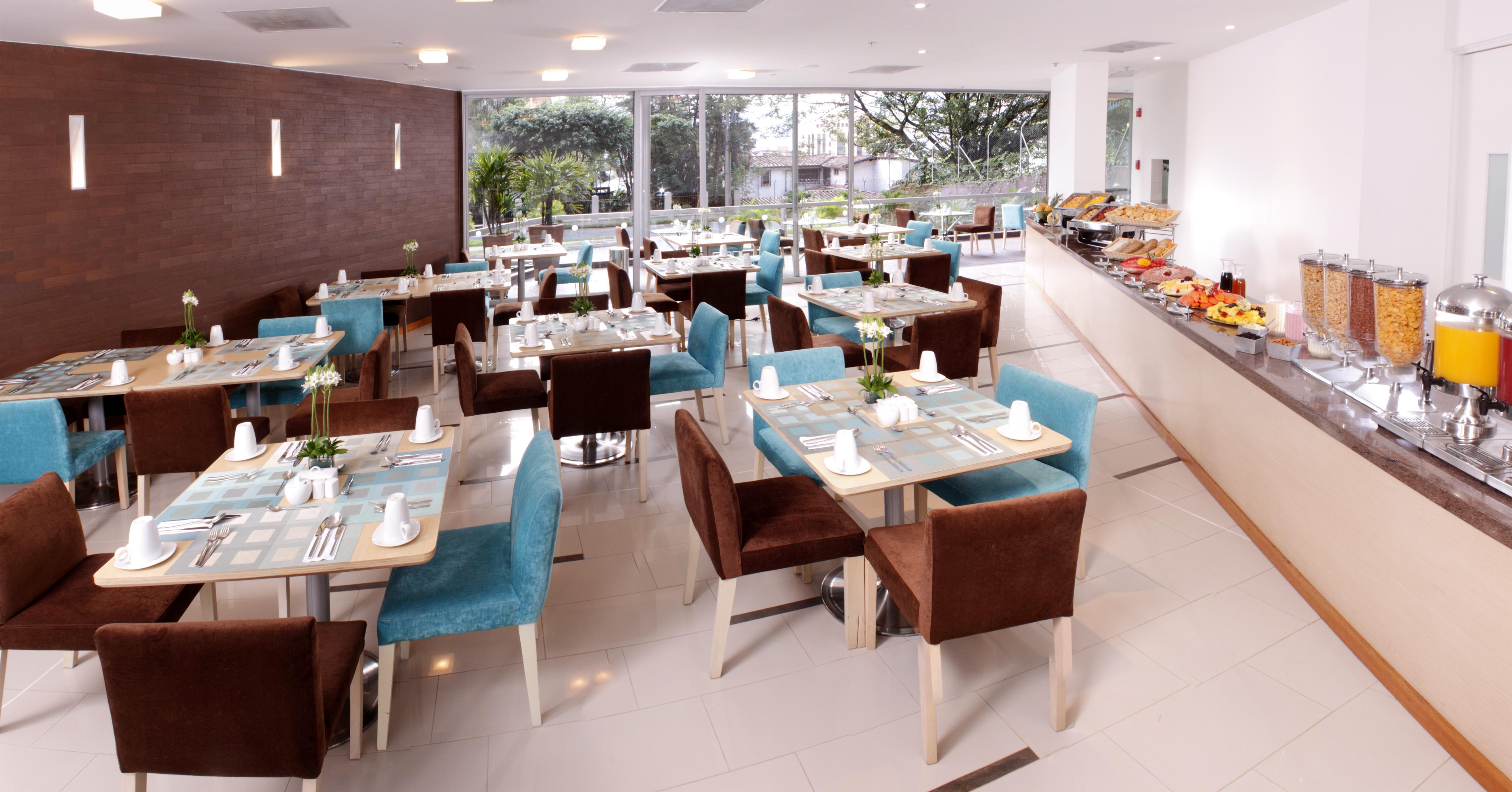 Hotel Estelar Blue Medellín Esterno foto