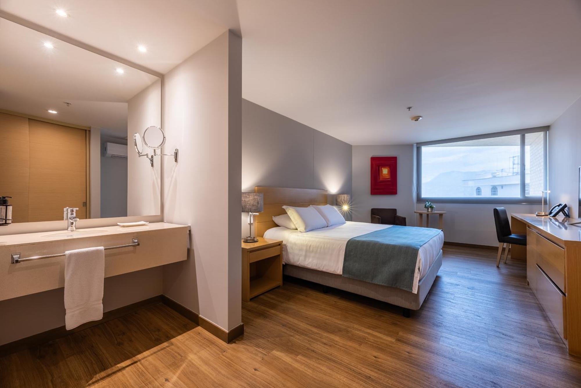 Hotel Estelar Blue Medellín Esterno foto